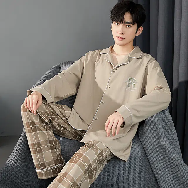 梦特娇 复古翻领开衫长袖长裤家居服可外穿 简约舒适柔软亲肤保暖上衣睡衣套装 男款 棕色
