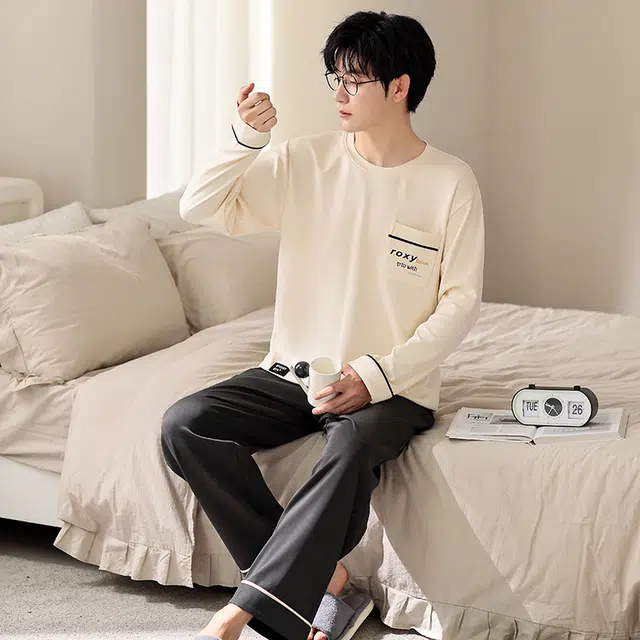 梦特娇 简约可外穿圆领长袖休闲长裤家居服纯棉保暖 舒适亲肤透气青年学生宽松百搭上衣睡衣套装 秋冬季 男款 两件套 米白色