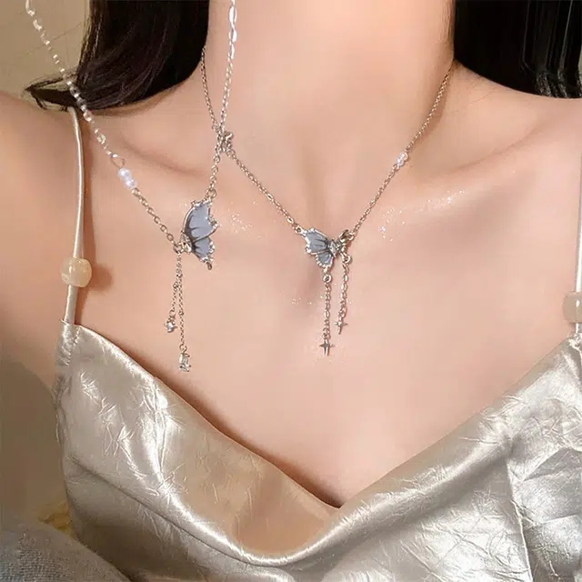 栖花漫语 清冷感蝴蝶流苏珍珠锁骨链甜酷百搭气质#好运 合金 项链 女款