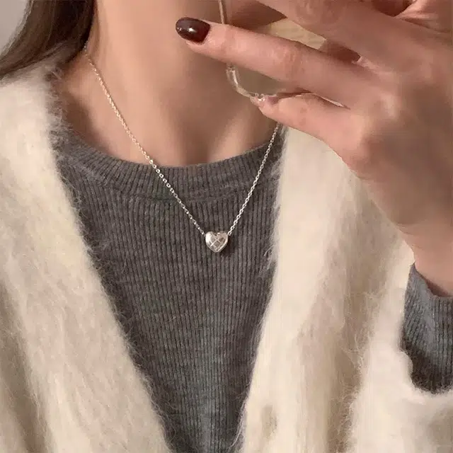 栖花漫语 小众设计感棱形格爱心锁骨链饰品 合金 项链 女款
