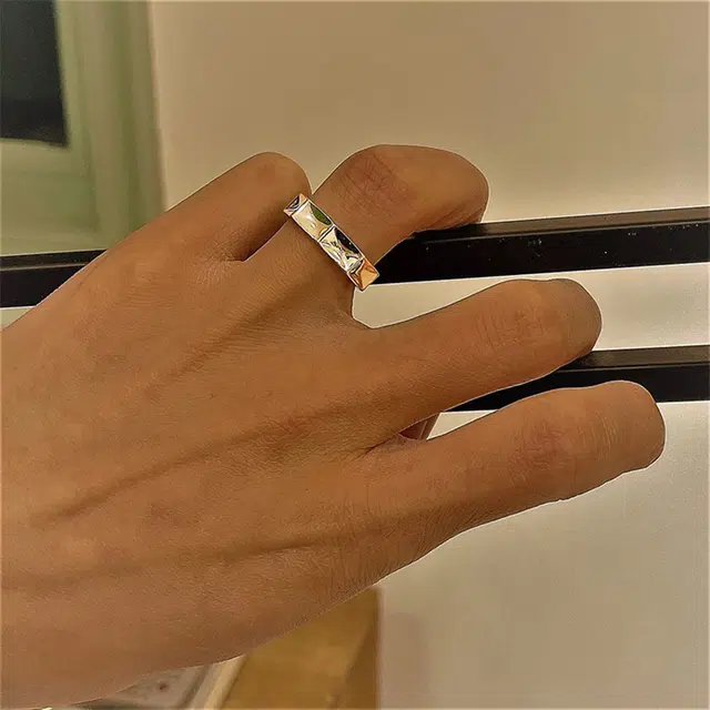 栖花漫语 中性小众设计复古工业风几何开口可调节凹凸光面 铜 戒指 女款