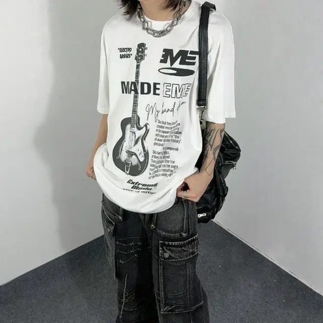 PAINT STAIN T
