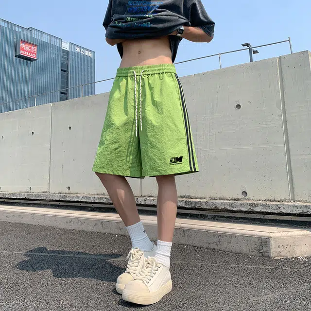 普鲁士多特蒙德 美式高街复古侧边字母系带基础简约百搭舒适宽松海边五分休闲短裤 男女同款
