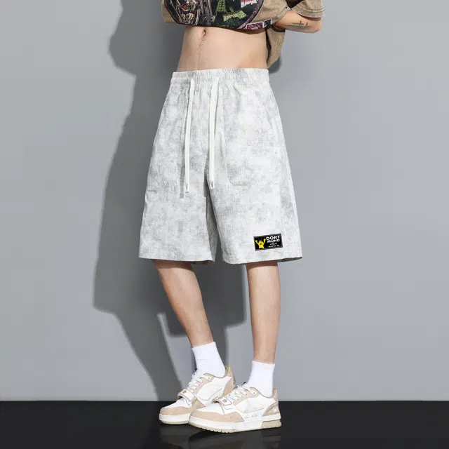 普鲁士多特蒙德 美式高街复古简约时尚潮流宽松直筒中腰舒适透气日常通勤百搭休闲短裤 男女同款