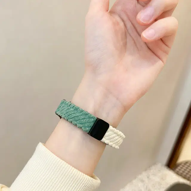 UHADA 987nfc