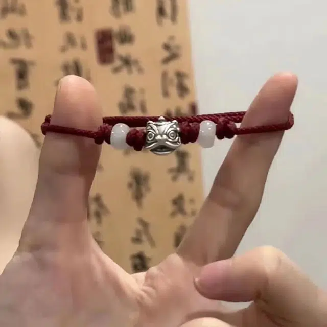 零界 新中式醒狮纳福吉星高照事事顺意招财献瑞转运神兽古典雅致百搭时尚感好运 合金 手链 男女同款情侣款