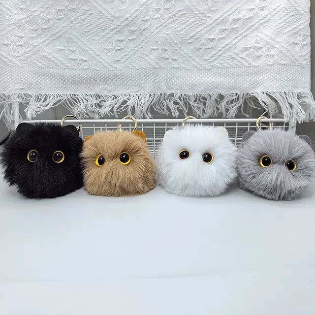 零界 猫猫头玩具包包汽车可爱公仔小猫咪卡通治愈 创意 行李箱  卡通玩偶 毛绒 钥匙扣 男女同款情侣款