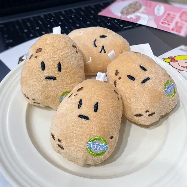 【南方小土豆】 零界 创意车挂 包包 行李箱挂饰 毛绒 挂件 男女同款情侣款