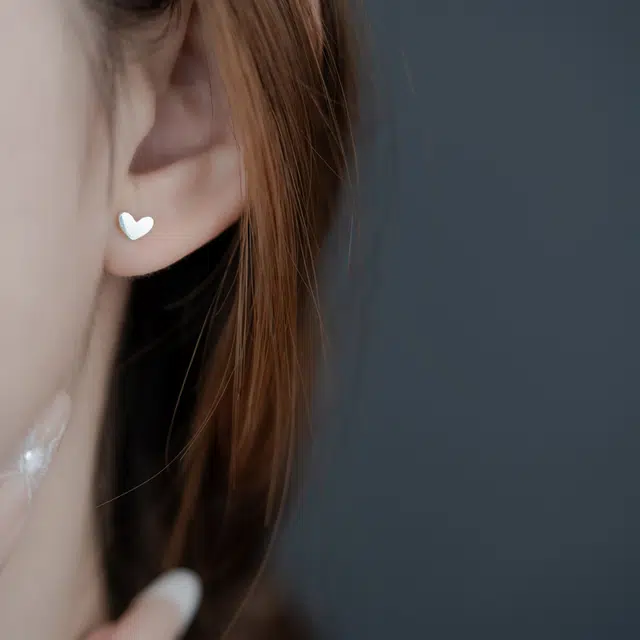S925