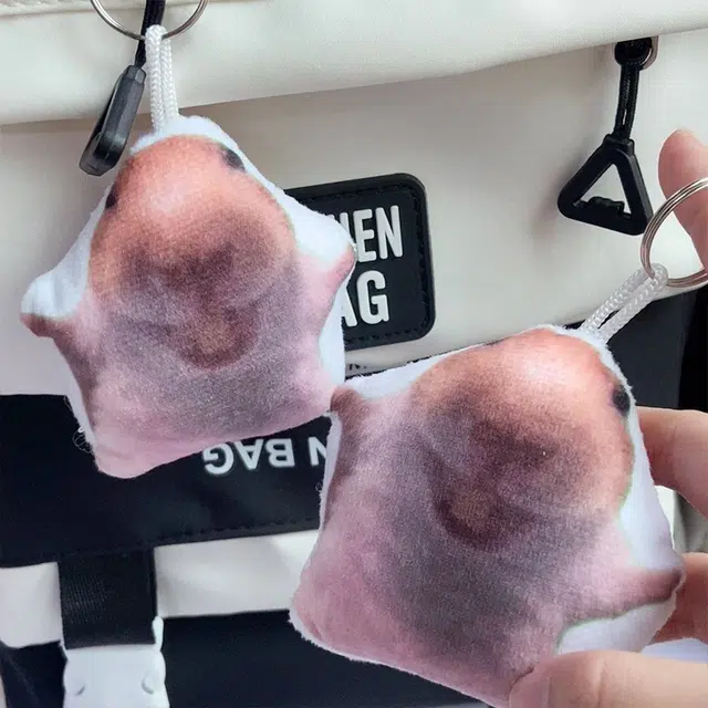 【魔性笑声】 零界 搞怪发声鬼畜小众独特个性潮流 短毛绒 挂件 男女同款情侣款
