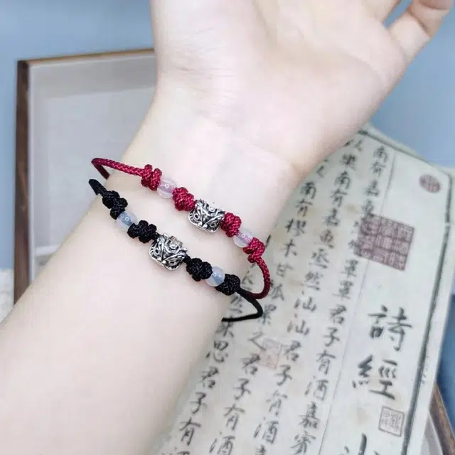 零界 新中式醒狮纳福吉星高照事事顺意招财献瑞转运神兽古典雅致百搭时尚感好运 合金 手链 男女同款情侣款
