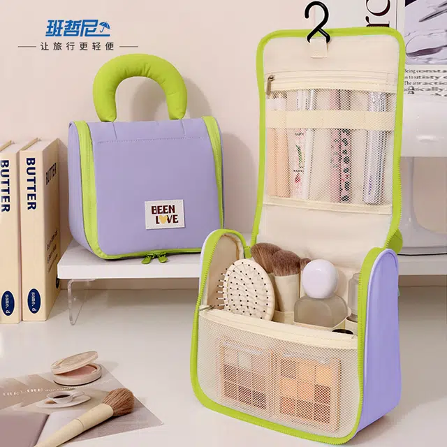 班哲尼 棉花糖挂钩洗漱包大容量手提便携分区收纳包 化妆包