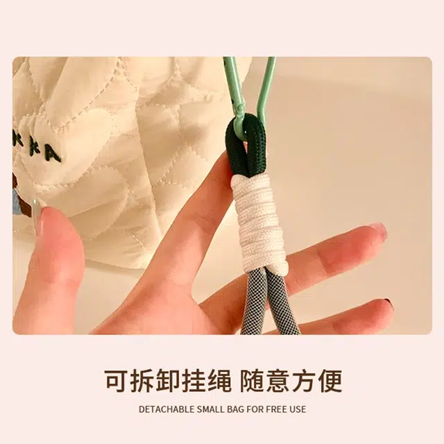 班哲尼 可爱小狗化妆包旅行洗漱收纳大容量手提便携化妆品整理袋