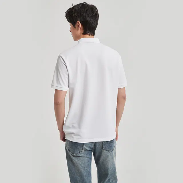 Polo - -