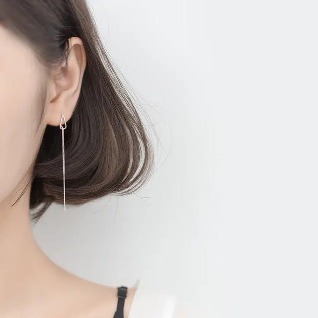 S925