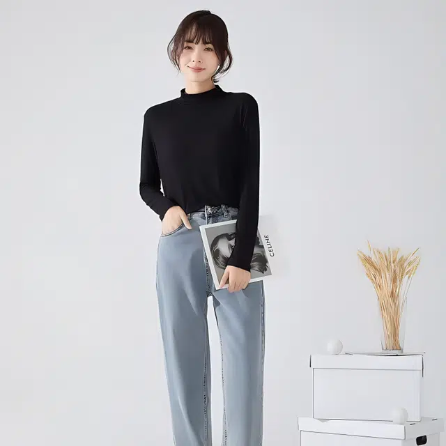 AWAO T