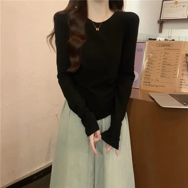 AWAO T
