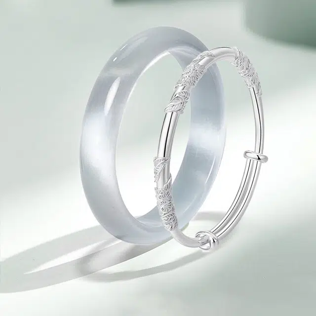 静范 碎冰蓝镯透亮素圈新中式简约复古一步一响繁花似锦精致温柔国潮时髦气质日常通勤百搭高级感恋爱告白#好运 琉璃 手镯 女款