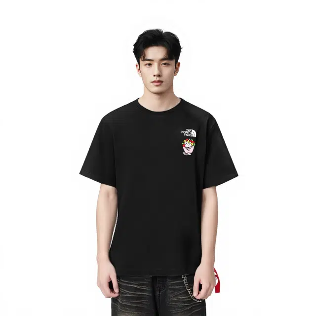 THE NORTH FACE Extraordinary T
