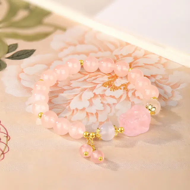 【招桃花锁良缘】 金六福吉祥 粉色浪漫樱花色手饰 甜美优雅少女心小众时尚高级感精致百搭通勤佩戴招财貔貅礼送#好运天然 粉水晶 手串 女款