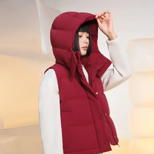 美力城 新款轻暖休闲外搭连帽保暖轻薄三防无袖羽绒服 女款
