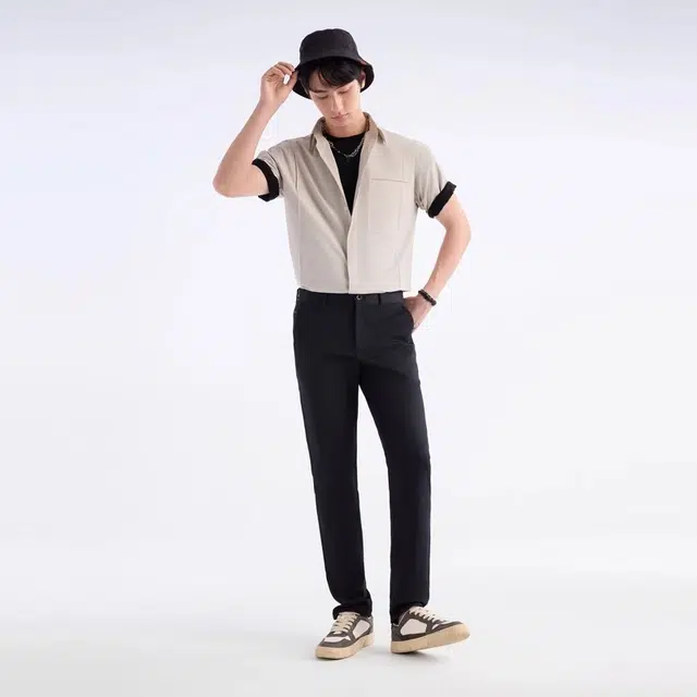 九牧王男裤专家 新时尚系列 休闲纯色简约百搭舒适短袖衬衫 男款 卡其