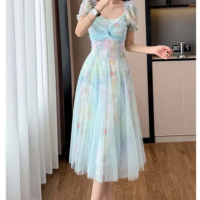 涂诗菲 甜美少女纯欲风收腰显瘦短袖连衣裙 女款