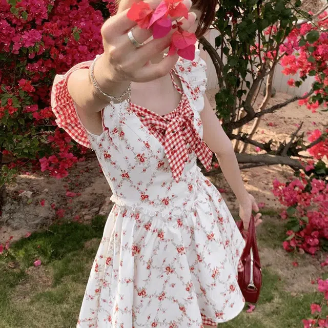 涂诗菲 茶歇法式度假风甜妹系带碎花假两件收腰显瘦短袖连衣裙 女款