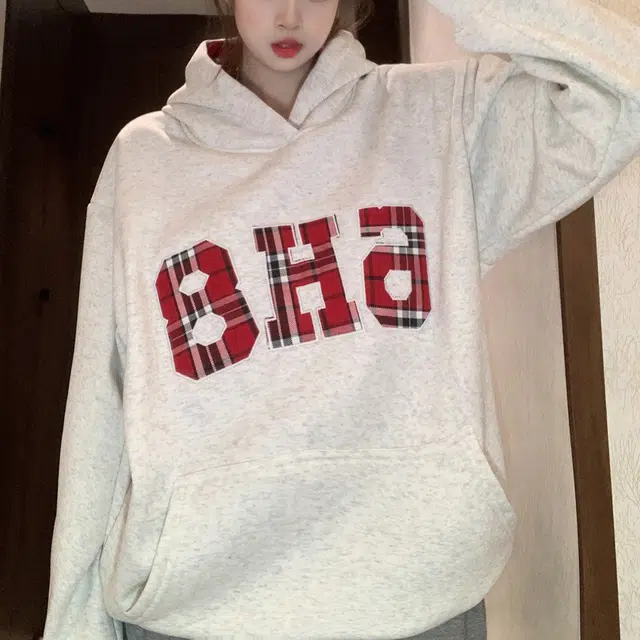 涂诗菲 美式加绒加厚宽松设计感刺绣连帽保暖长袖卫衣 女款