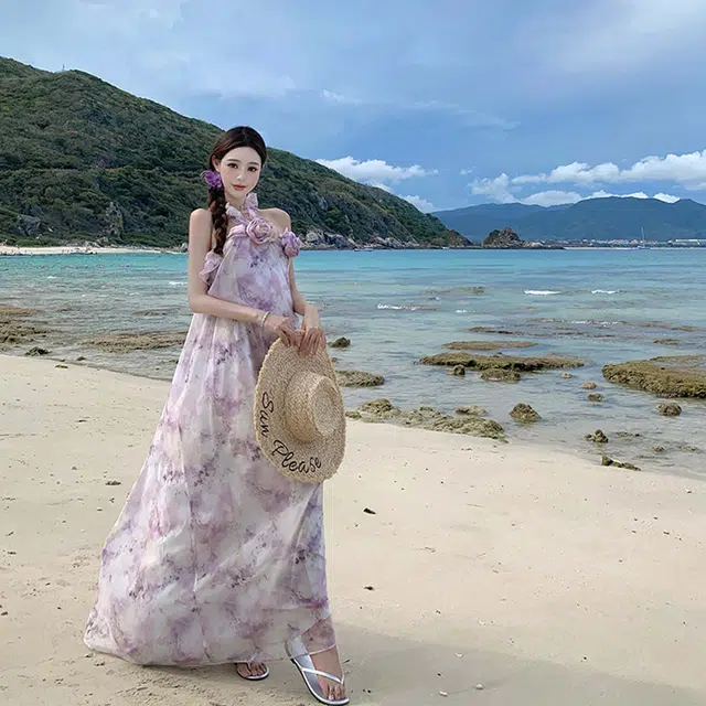 涂诗菲 重工手作立体玫瑰挂脖荷叶边印花碎花海边度假甜美温柔气质无袖连衣裙 女款