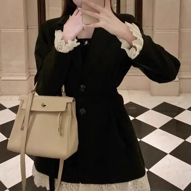 涂诗菲 气质花边拼接设计感甜美西装 女款 黑色