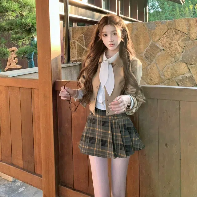 涂诗菲 韩版学院风复古慵懒风气质百搭收腰显瘦简约休闲通勤约会时尚设计感裙装套装 女款