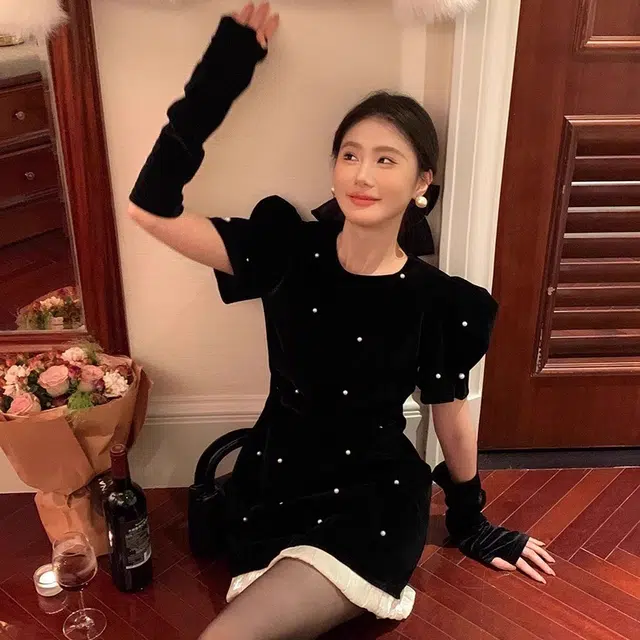 涂诗菲 小香风优雅气质丝绒长袖连衣裙 女款 黑色