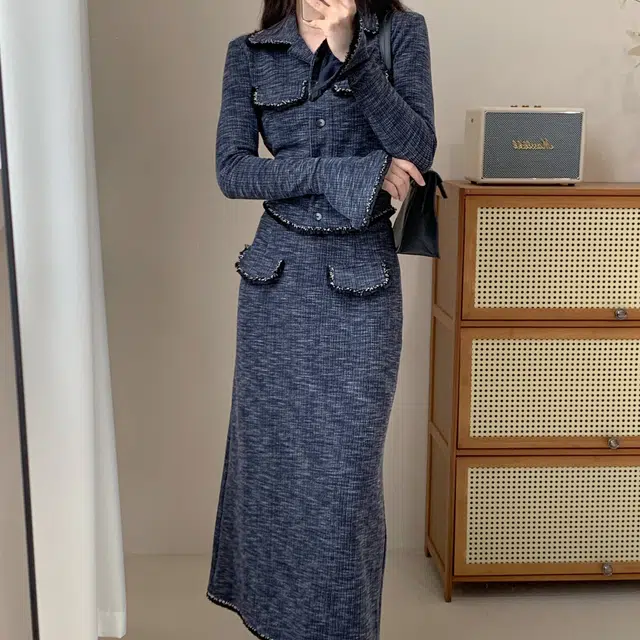 涂诗菲 法式小香风气质长袖上衣休闲简约设计感时尚百搭慵懒风舒适纯欲约会长裙裙装套装 女款