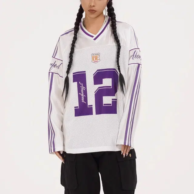 V T