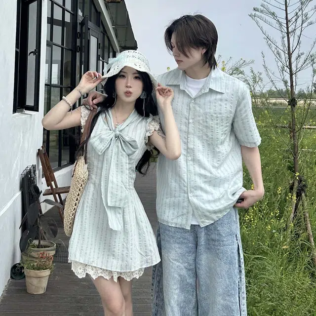 涂诗菲 学院风甜妹蕾丝拼接复古条纹法式无袖连衣裙女宽松上衣衬衫男情侣套装