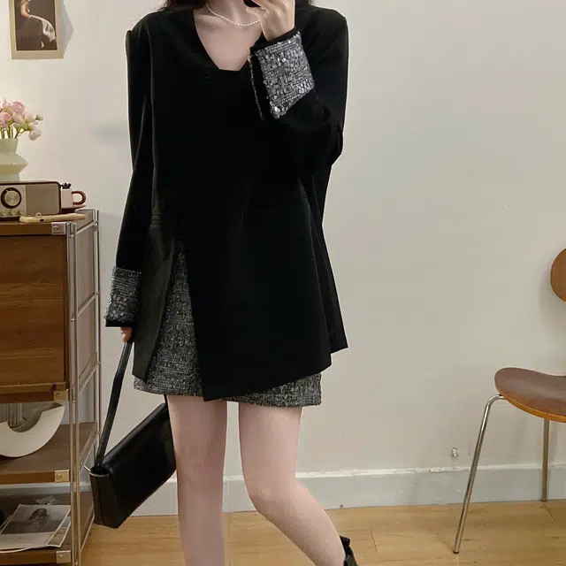 V