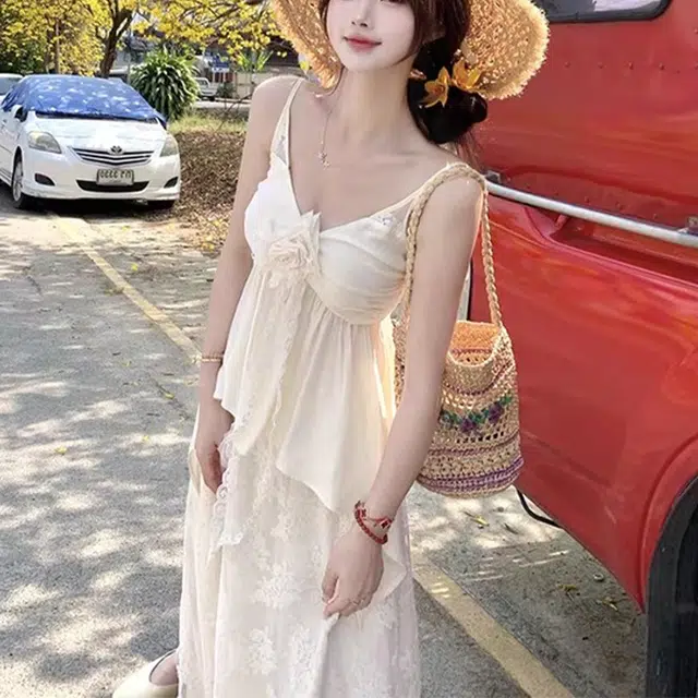涂诗菲 法式氛围感吊带上衣蕾丝拼接半身裙裙装套装 女款 杏色