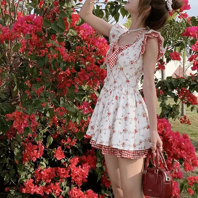 涂诗菲 茶歇法式度假风甜妹系带碎花假两件收腰显瘦短袖连衣裙 女款