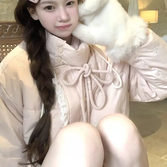 涂诗菲 韩版甜美时尚温柔慵懒风简约蝴蝶结百搭气质设计感文艺风宽松通勤棉服 女款