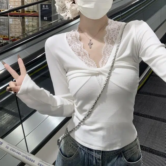 涂诗菲 韩版潮流时尚简约纯色舒适设计显瘦百搭慵懒风松弛感长袖针织衫 女款
