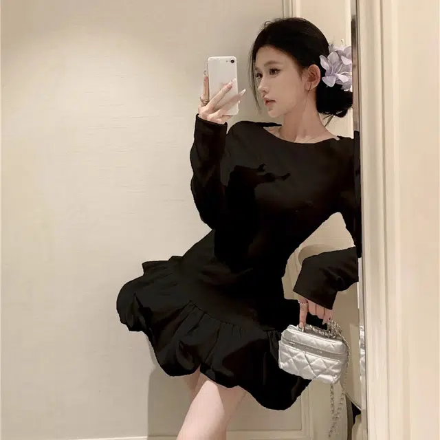 涂诗菲 立裁褶皱花瓣裙修身显瘦芭蕾风花苞长袖连衣裙 女款
