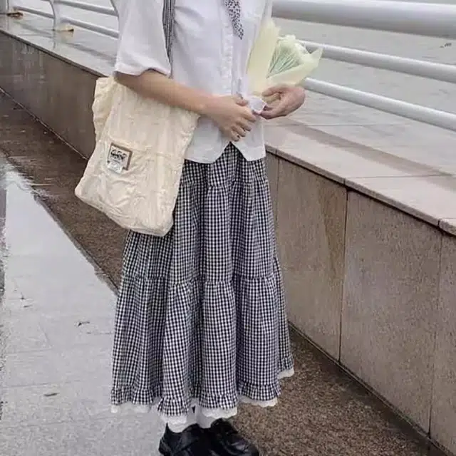 涂诗菲 学院风格子拼接蕾丝花边口袋蛋糕休闲长裙 女款 图片色