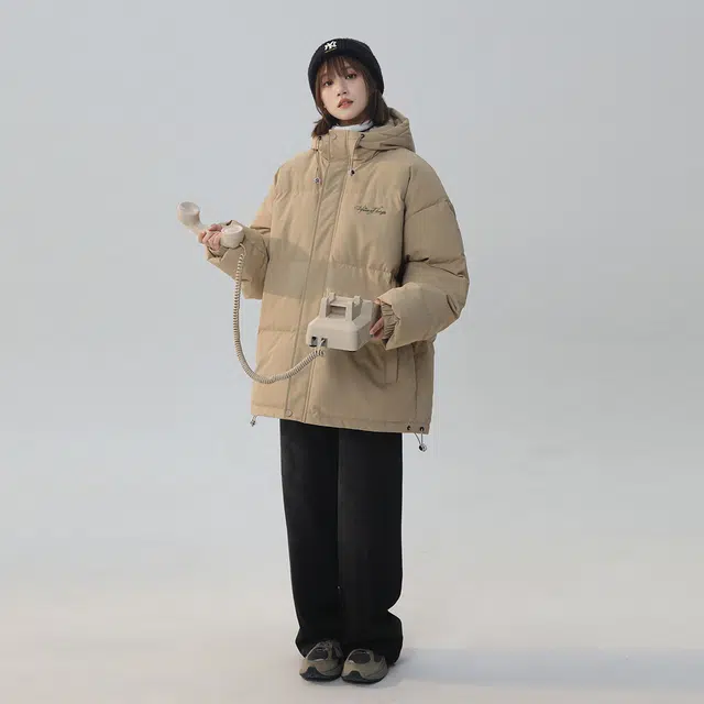 王者荣耀 露营主题 基础款美式英文字母印花防风门襟宽松落肩潮流通勤纯色带帽保暖加厚款复古学院风面包棉服 男女同款 浅蓝
