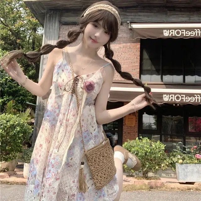 兰缪 甜妹可爱出游度假风碎花裙海边拍照出边晕染裙子高级设计感小个子可穿蓬蓬裙吊带连衣裙 女款