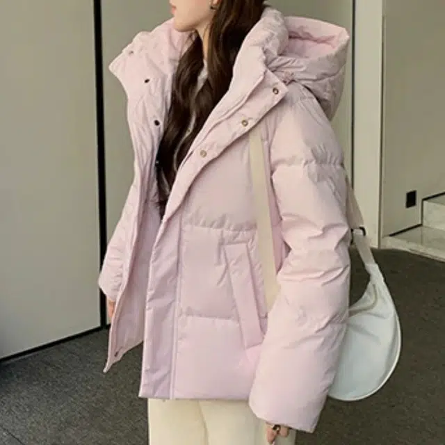 兰缪 白鸭绒短款冬季蓬松轻盈韩版高级感简约设计感保暖时尚日常通勤潮流百搭宽松闺蜜装厚外套羽绒服 女款