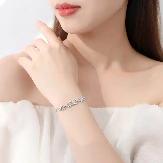 S925