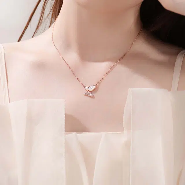 S925