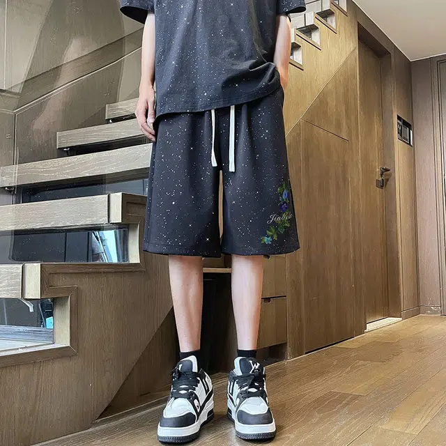 金贝勒 户外运动百搭美式高街中腰宽松系带字母花卉图案休闲短裤 男女同款 黑色