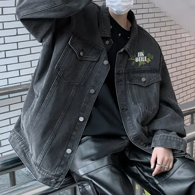 金贝勒 式高街复古手绘立体防刺绣字母印花宽松休闲百搭水洗做旧翻领单排扣落肩 牛仔外套 男女同款
